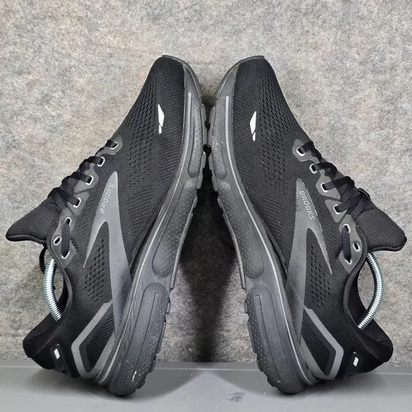 Brooks Ghost 15 Black Running Shoes Men's Size 12 Extra Wide (EE) 1103932E020