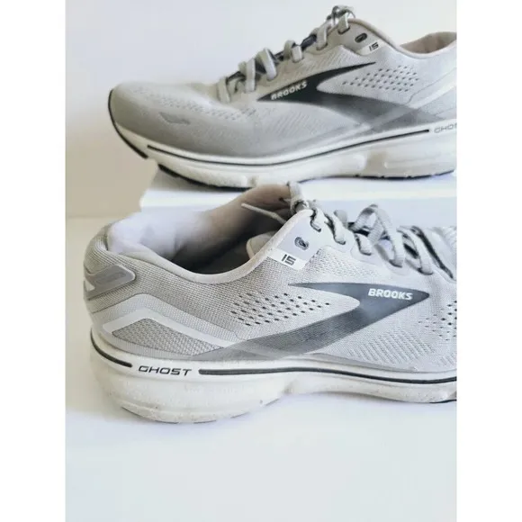 Brooks Ghost 15 Grey Gray Athletic Running Sneakers Shoes 11 EE 2EE Wide