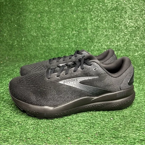 Brooks Women's Ghost 16 Lace Up Running Shoes Black Size 11 Extra Wide 2E - NEW