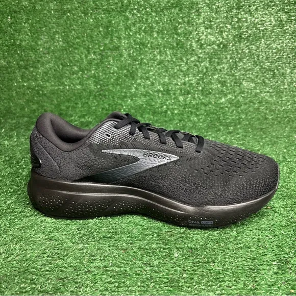 Brooks Women's Ghost 16 Lace Up Running Shoes Black Size 11 Extra Wide 2E - NEW