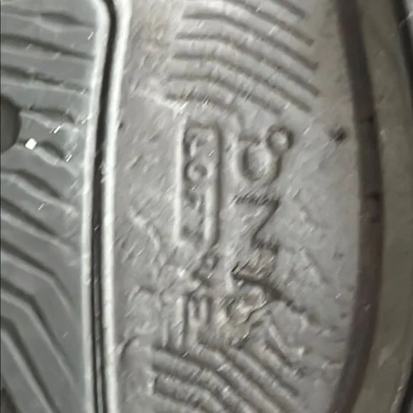 Brooks Adrenaline Men's Black Running Shoes 9.5 Extra Wide (4E)