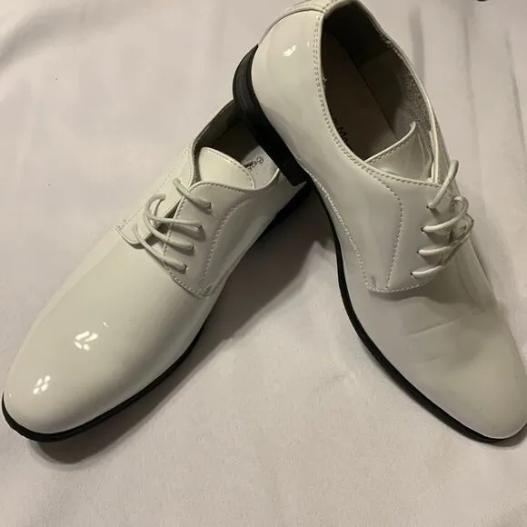 Bruno Marc size 11 white tuxedo shoes. NWOT never worn