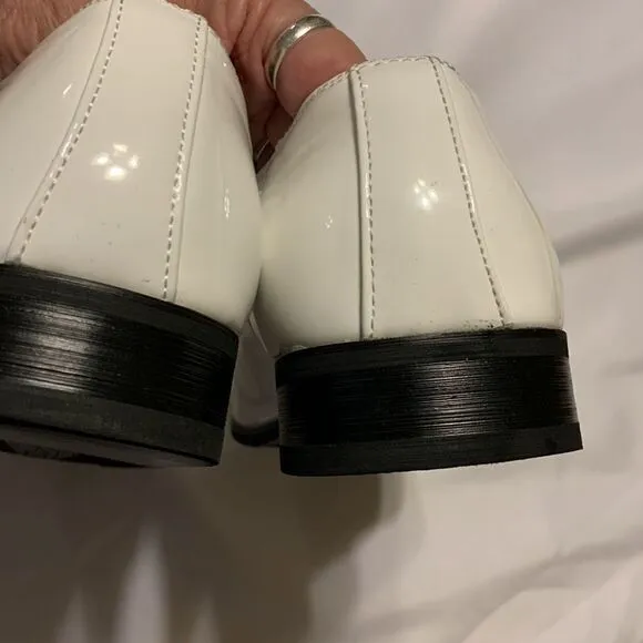Bruno Marc size 11 white tuxedo shoes. NWOT never worn