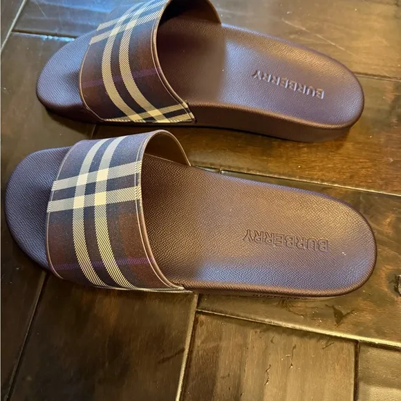 Burberry Men's Brown Slide Sandals