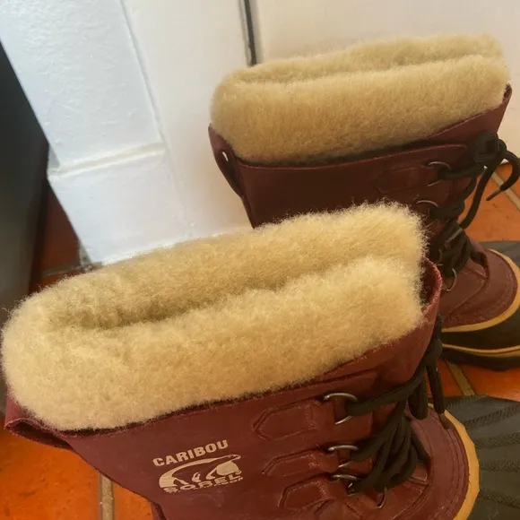 Caribou SOREL Waterproof Boots Size 7
