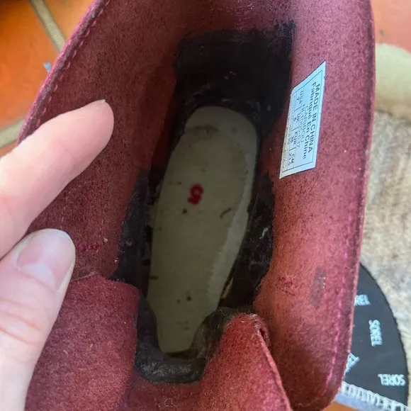 Caribou SOREL Waterproof Boots Size 7
