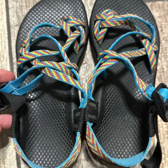 Chaco‎ Women’s Sz 6 Rainbow Strappy ZX2 Sandals
