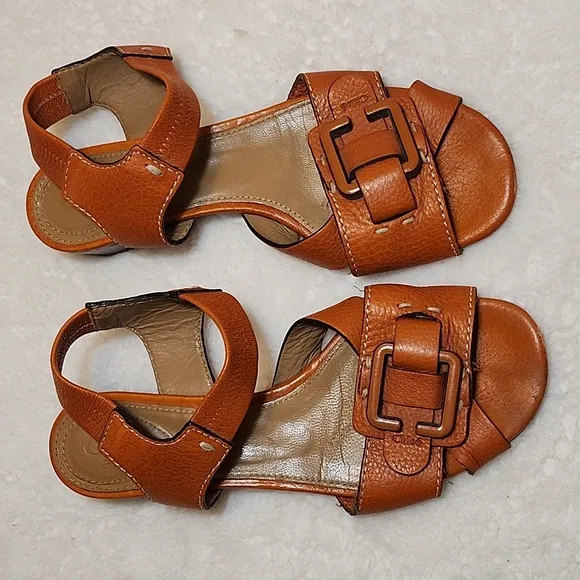 Chloe  Elegant Tan/ Brown  Leather Sandals Size 36.5/US 6.5