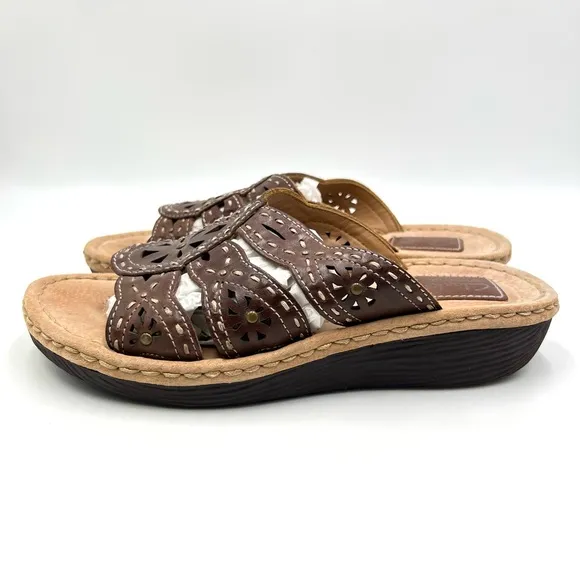 Clarks Artisan Womens Brown Leather Slip On Low Wedge Comfort Sandals Shoes 8.5