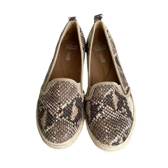 CLARKS Collection Slip On Espadrilles Shoes Snake Print Tan Brown 8.5