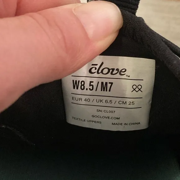 Clove Women’s Core Classic Night Shift Shoes Size W8.5/M7