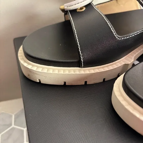 Coach Piper Black &amp; White Women's Sandals
