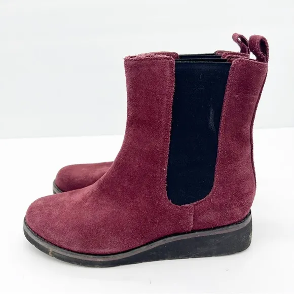 Cole Haan Johanna Chelsea Boots