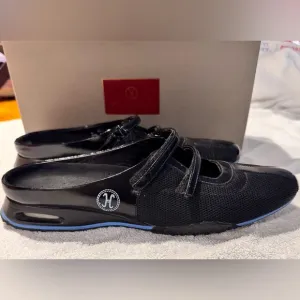 Cole Haan women’s Air Beau Strap Mule - Nike Air Black/blue size 10.5, like NIB