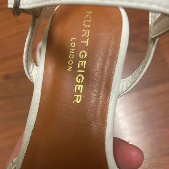 COPY - Kurt Geiger London Girls' Kensington white Leather Sandals