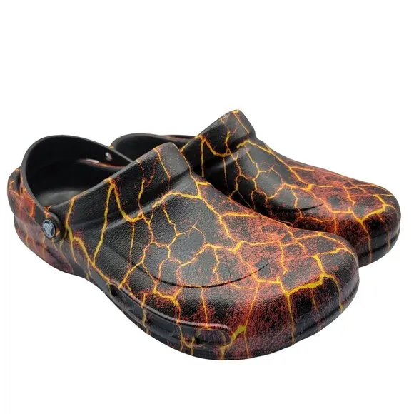 Crocs Bistro Graphic Clogs Mens 12 Sandals Black Red Lava Slip Resistant 204044