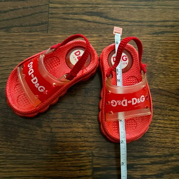 D&amp;G Baby Sandals