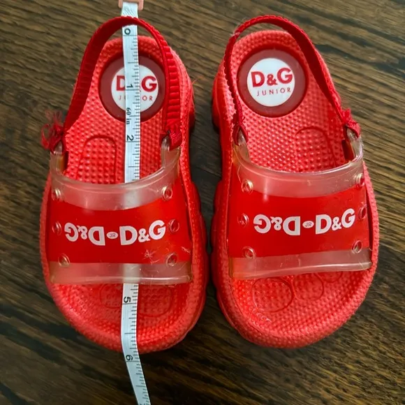 D&amp;G Baby Sandals
