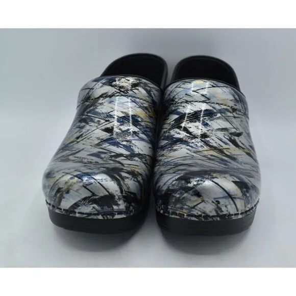 Dansko Professional Womens EU 40 US 9.5-10 Patent Leather CrissCross Clogs Shoes