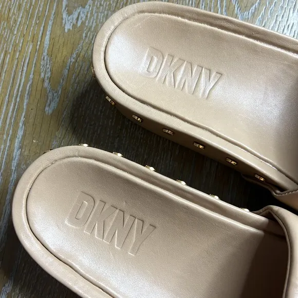 DKNY Tan Sandals 6