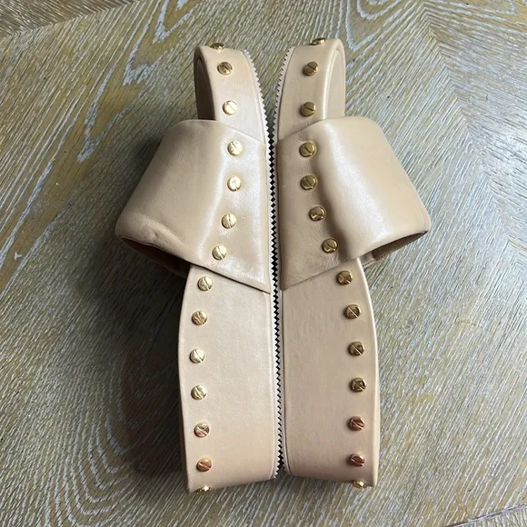 DKNY Tan Sandals 6
