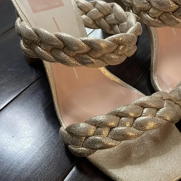 Dolce Vita Paily light gold metallic Stella braided heel sandals size 7