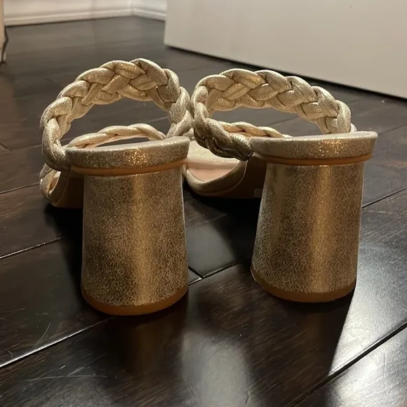 Dolce Vita Paily light gold metallic Stella braided heel sandals size 7