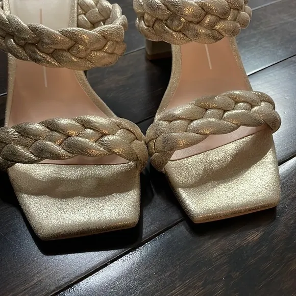 Dolce Vita Paily light gold metallic Stella braided heel sandals size 7