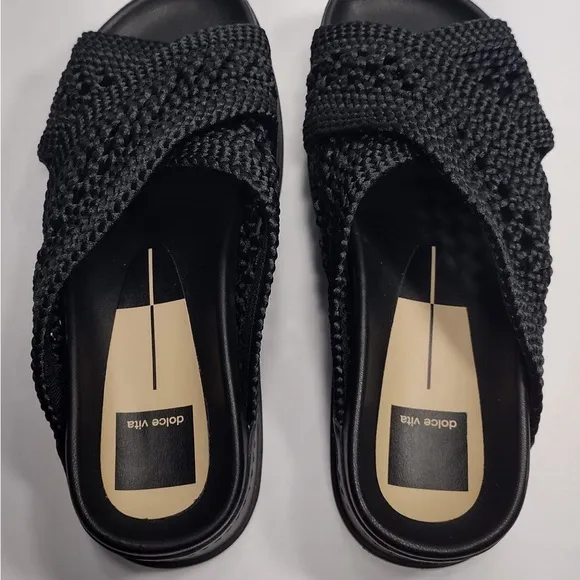 DOLCE VITA Women's Black Woven Slide Sandals size8 pre owned Exellent condition.