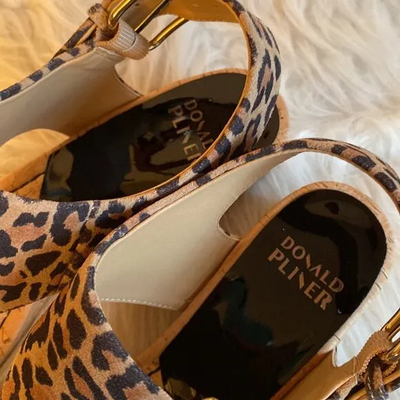 Donald Pliner Dalton T-Strap Wedge Sandals Brown Suede Leopard Print 9.5 NIB