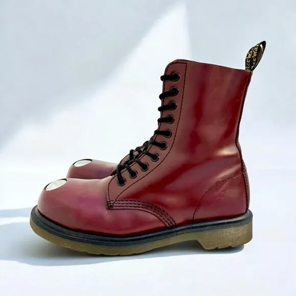 Dr. Doc Martens Maine 6.5 Exposed Steel Toe Cherry Red Smooth LeatherBoots UK4