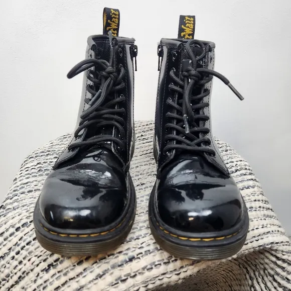 Dr. Martens 1460 Youth Size 2 Black Patent Leather Boots.
