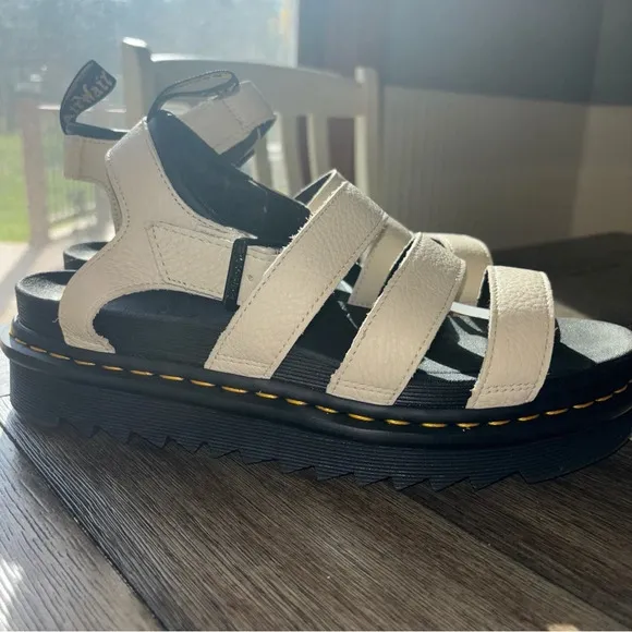 Dr Martens Blaire Pisa Sandals NEW