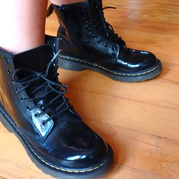 Dr. Martin Waterproof Boys  Black High Top Zippers Boots  2 M