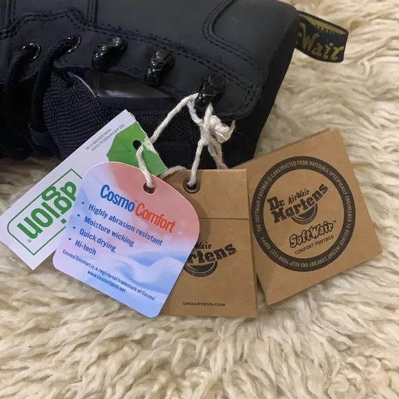 Dr.Martens Doc Martens Iowa boots BRAND NEW UNWORN