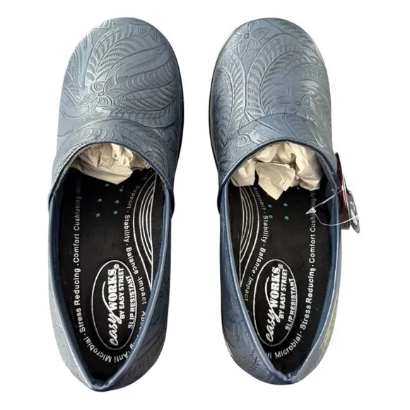Easy Works by Easy Street Lyndee Shoes Navy Floral Embossed Women’s Size 9.5