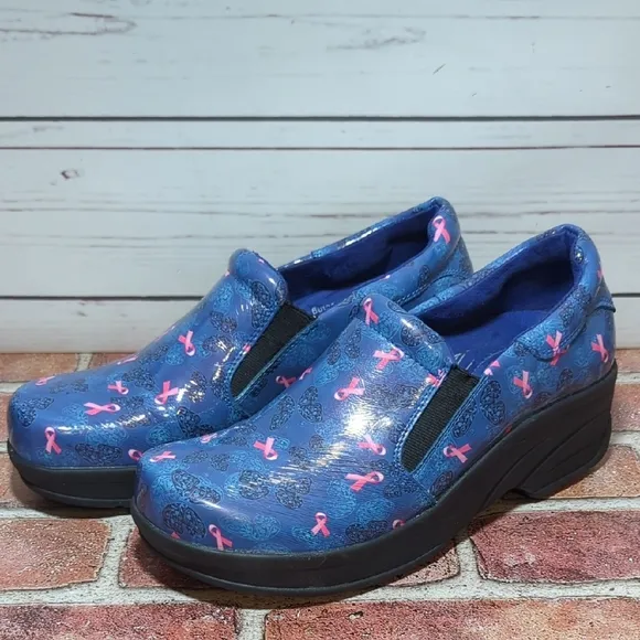 Easy Works by Easy Street Women's Breast Cancer Awareness Work Clogs Shoes 9.5