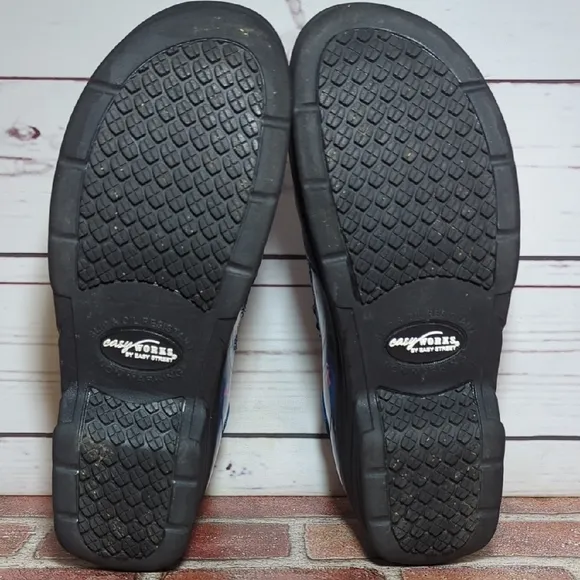 Easy Works by Easy Street Women's Breast Cancer Awareness Work Clogs Shoes 9.5