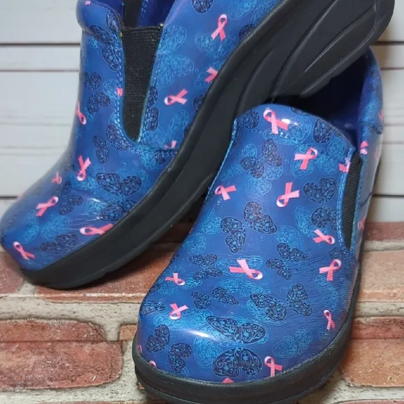 Easy Works by Easy Street Women's Breast Cancer Awareness Work Clogs Shoes 9.5