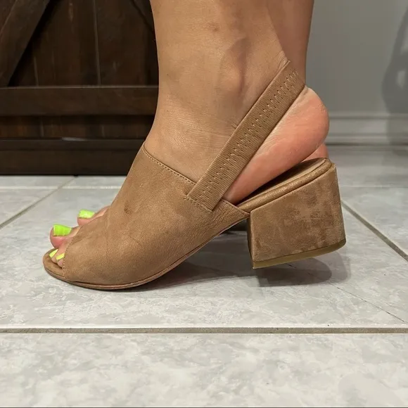 Eillen Fisher Brown Slingback Sandals