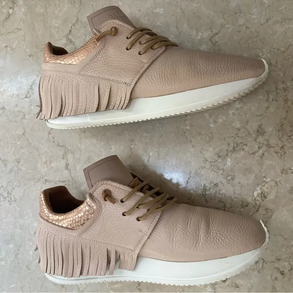 Esse ut Esse Leather Fringe Sneaker in Sand, Size EU 40/US 10, EUC