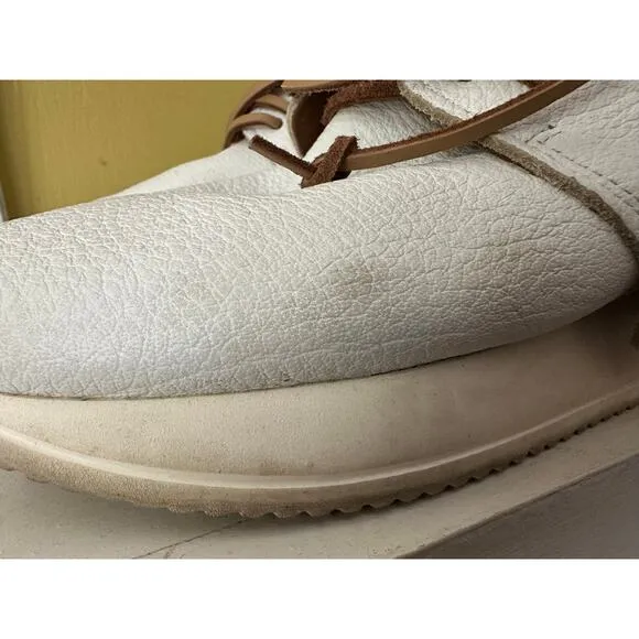 Esseutesse Leather Fringe Sneaker - White - size 40 = US 10