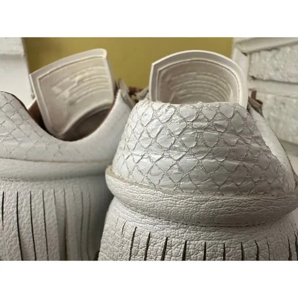 Esseutesse Leather Fringe Sneaker - White - size 40 = US 10