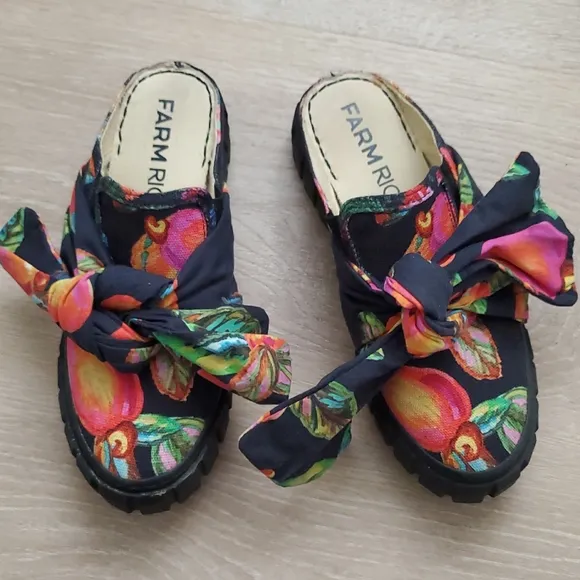 Farm Rio Knotted Bow Tropical Fruit Slide Mules Shoes Sz6.5
