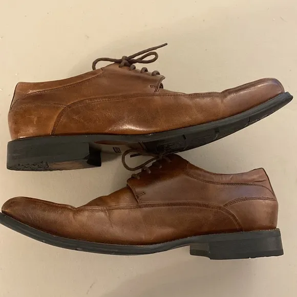 Florsheim 11 Wide (3E) Brown Leather Oxford Alverson Shoe
