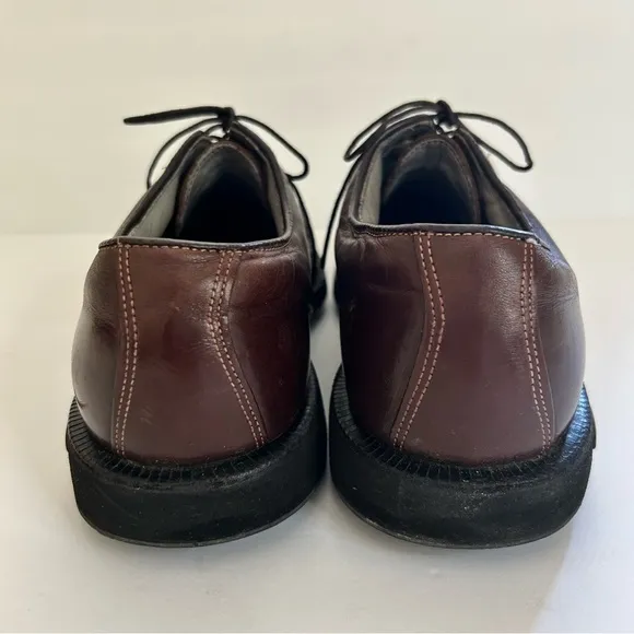 FootJoy Classics Split Bike Toe Oxford Golf Shoes W/Optiflex Soles Men's 10.5D