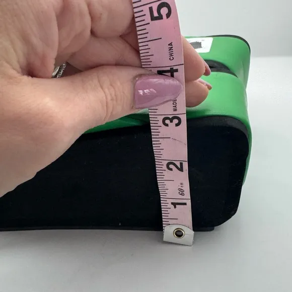 FRAME Le Ocean leather sandals Green Black Sz 37 US 6
