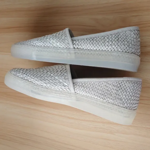 Free People Womens Ivory Santorini 2372265 Round Toe Slip On Shoes Sz 36