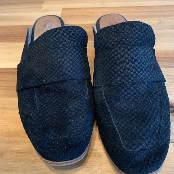 Free People Women’s Shoes Color: Black, Size 8