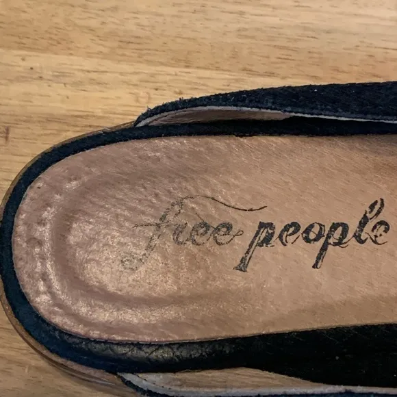 Free People Women’s Shoes Color: Black, Size 8
